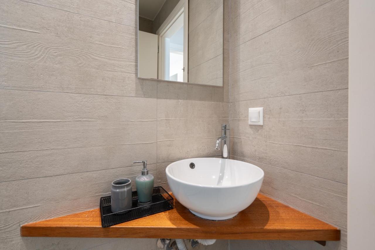 Classy Apartment In Koukaki, Walk To Metro & Acropolis Atenas Exterior foto